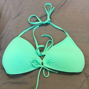 🌺NWOT Bikini top